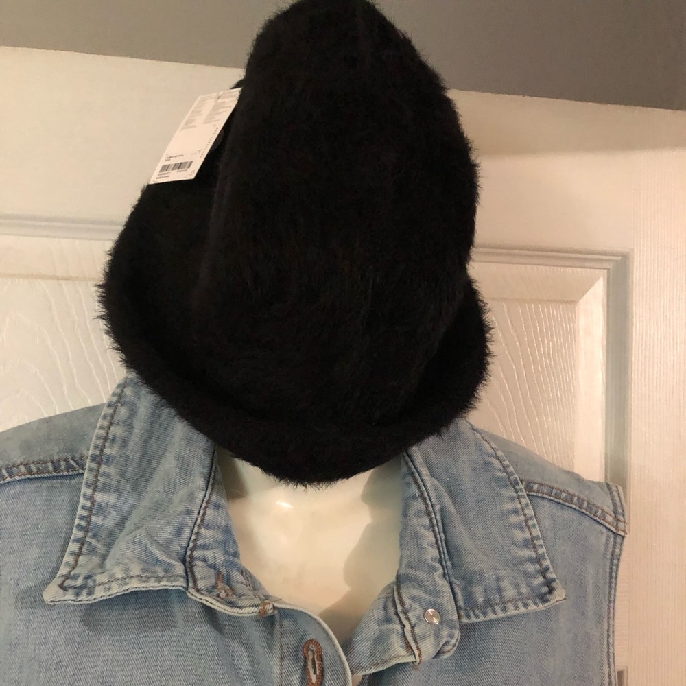 Black Fuzzy Knit Bucket Hat, Fall Hats, Hats - Picture 4 of 6